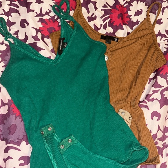 Bundle of Guess Green and Brown Fitted Ribbed Bodysuits - Picture 1 of 5